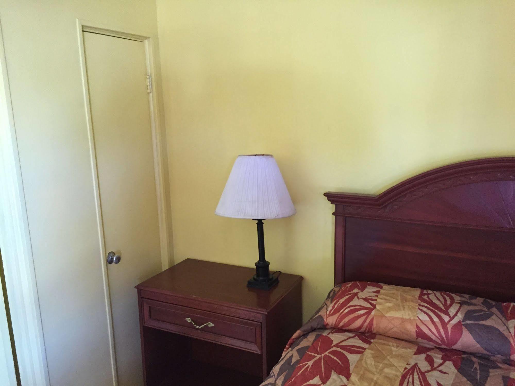 Twi Light Motel Holly Hill Exterior photo